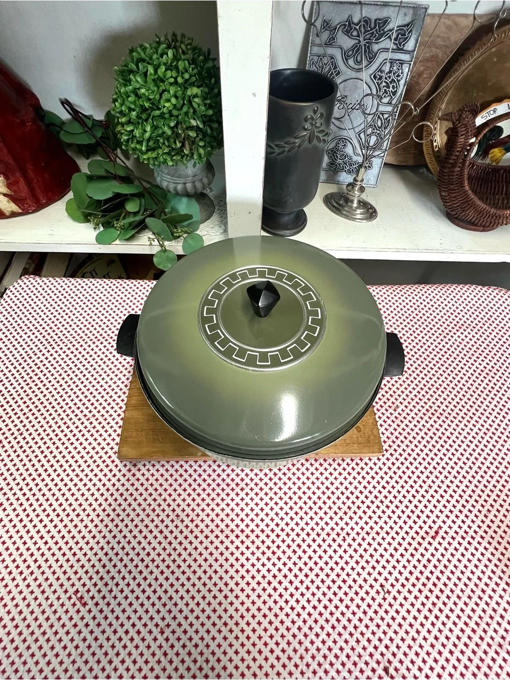 Vintage cookware green lidded pot aluminum metal retro